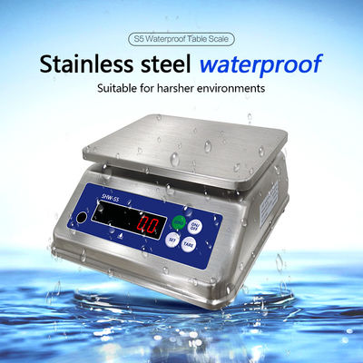 Escala de acero inoxidable de 6 kg de peso máximo con doble pantalla e IP68 de resistencia al agua